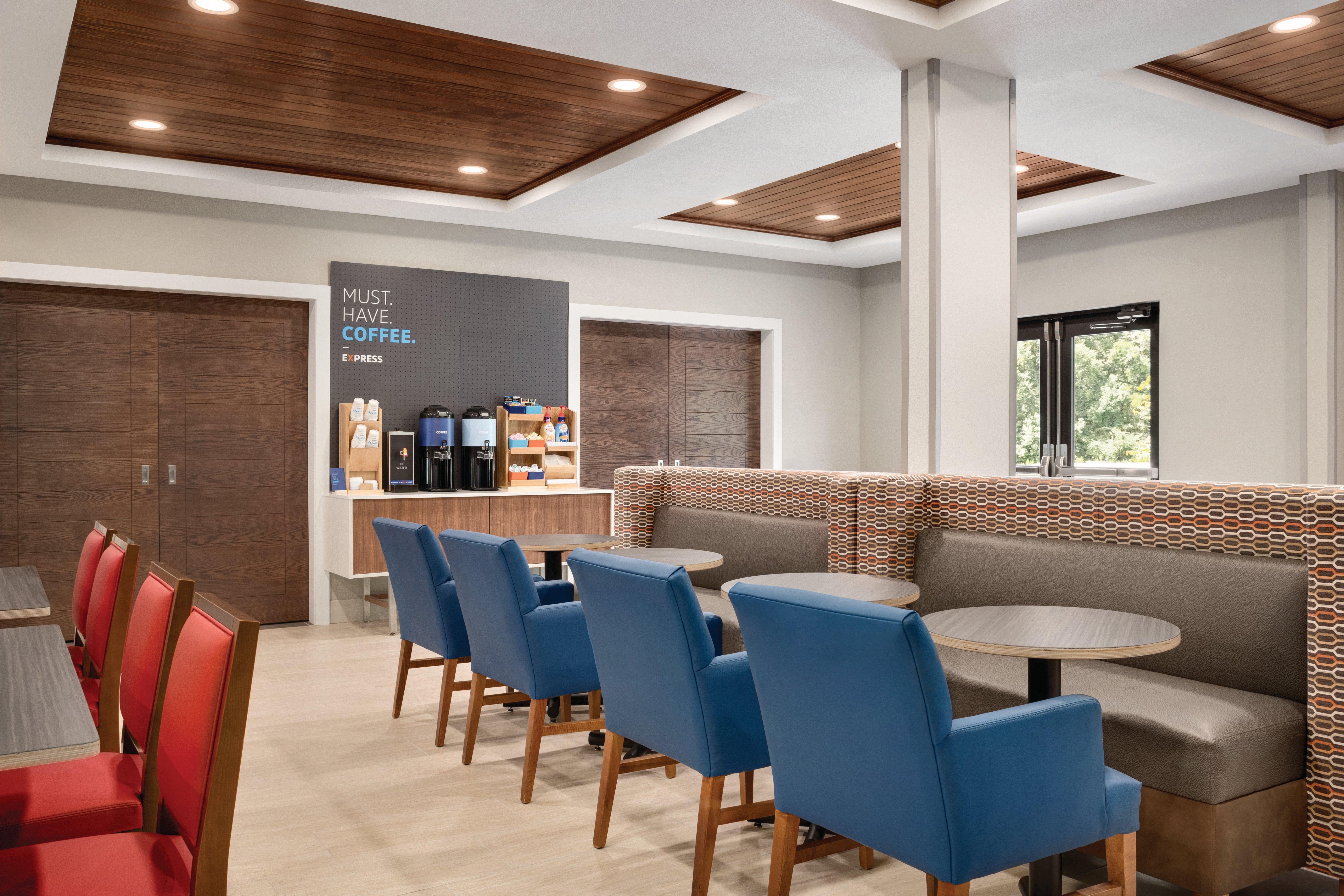 Holiday Inn Express Hotel & Suites Lavonia By Ihg Exterior foto
