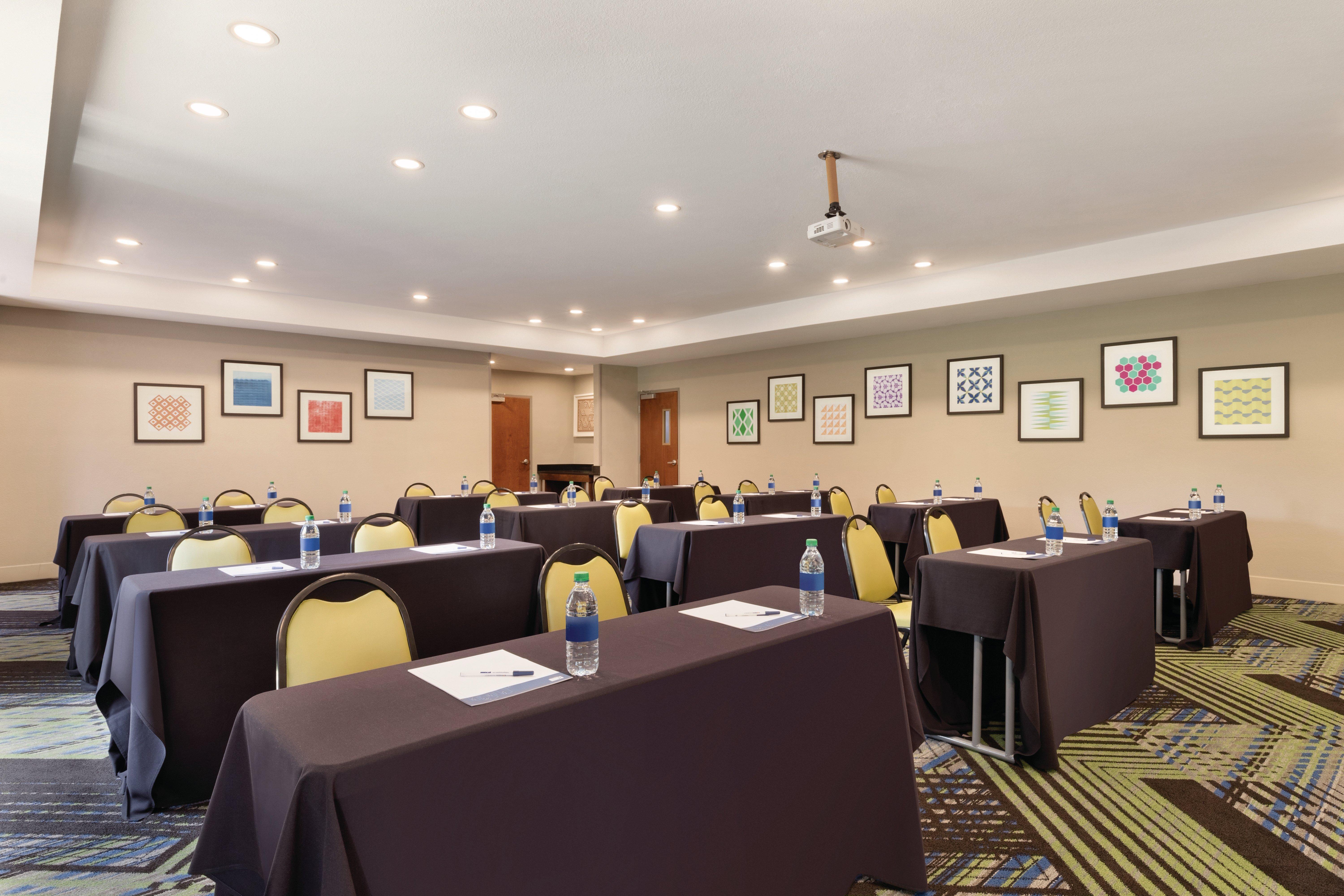 Holiday Inn Express Hotel & Suites Lavonia By Ihg Exterior foto
