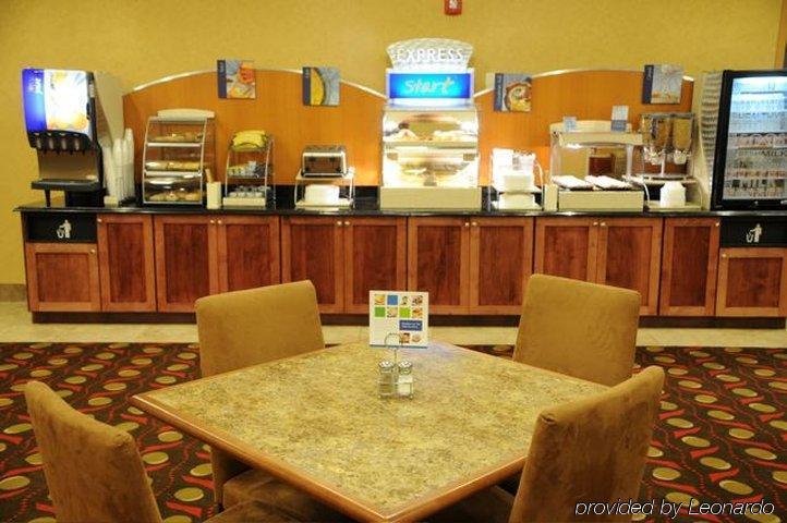 Holiday Inn Express Hotel & Suites Lavonia By Ihg Exterior foto